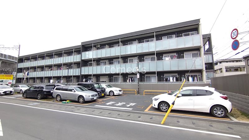 栞 外観