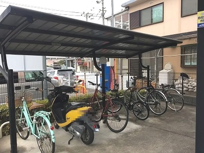 第5いずみ 駐車場