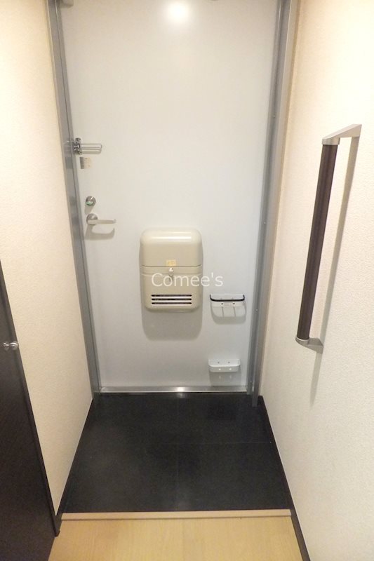ラグレージュⅣ 玄関