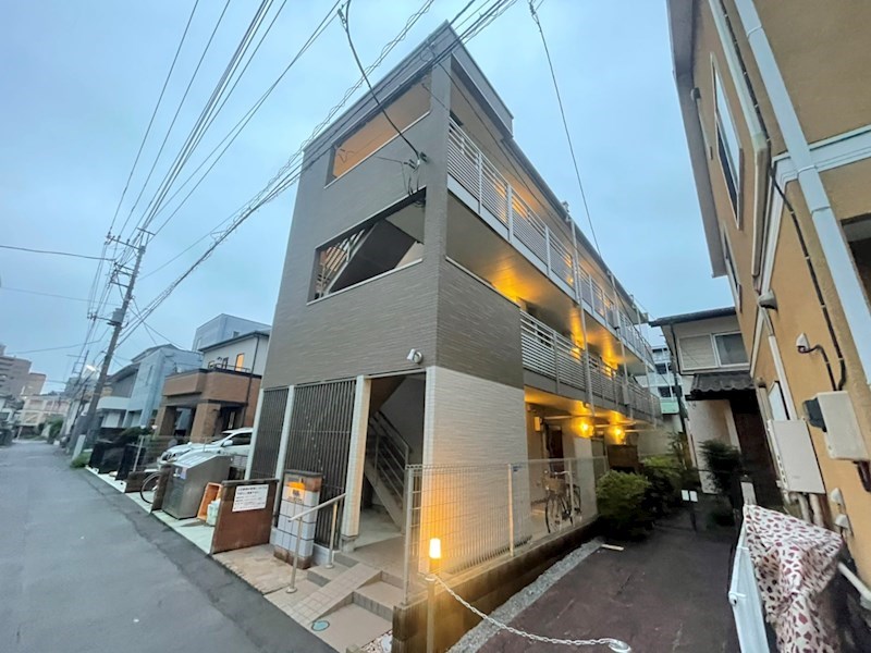 ソラーナ　イクラ 204号室 外観