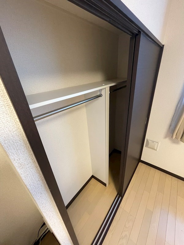 ウィステリア関町 収納