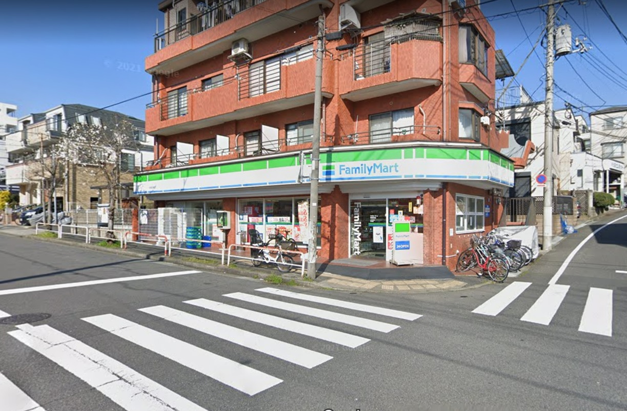 高島平レジデンスB コンビニ