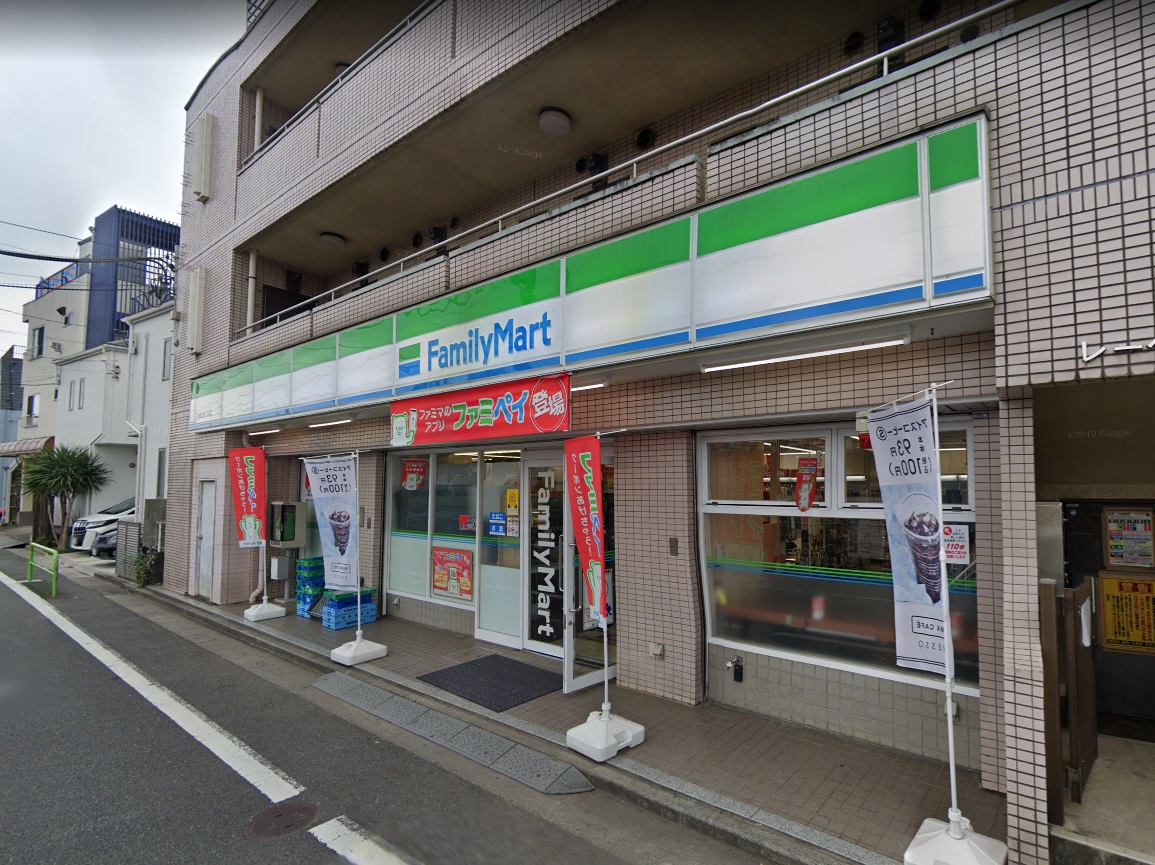 ジャルダンⅡ コンビニ