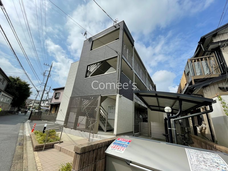 COMFORT　S エントランス
