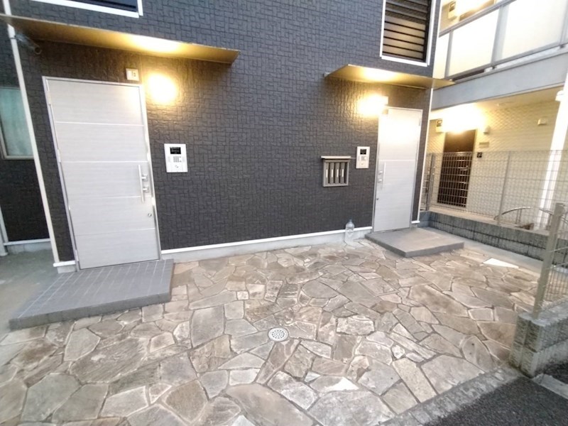 シャイン浦和 エントランス
