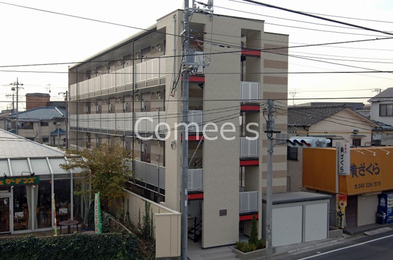 クワトロ 401号室 外観