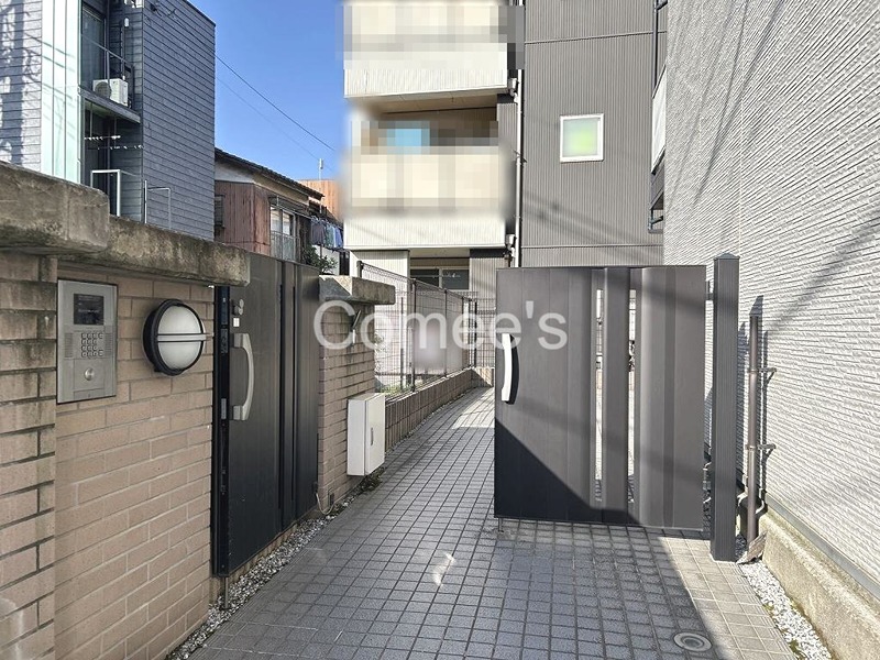 埼玉県川口市朝日１丁目12-6 エントランス
