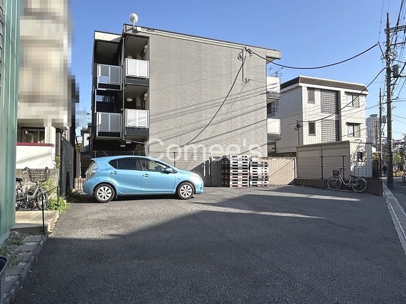 埼玉県川口市朝日１丁目12-6 駐車場