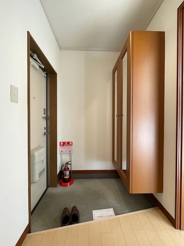 シュペル 玄関