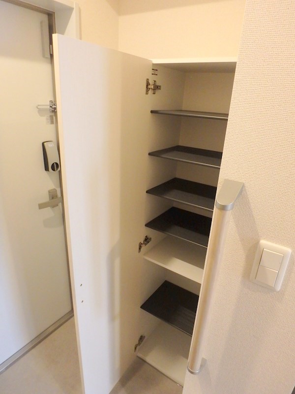 プランドール 玄関