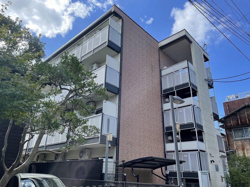 アンドゥドゥ 205号室 外観