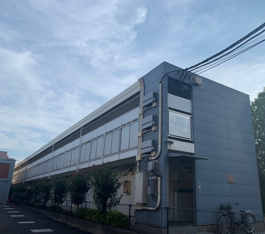 α 201号室 外観