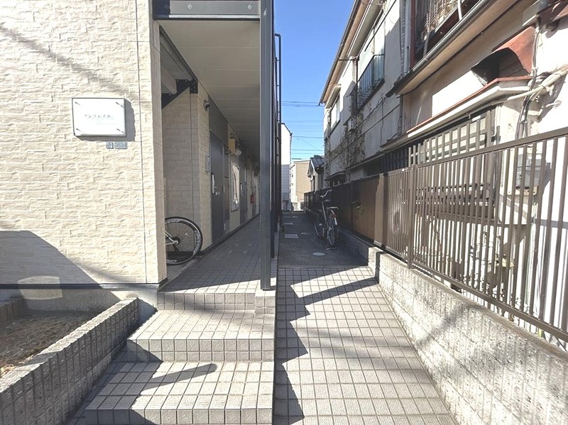 アンソレイユ エントランス