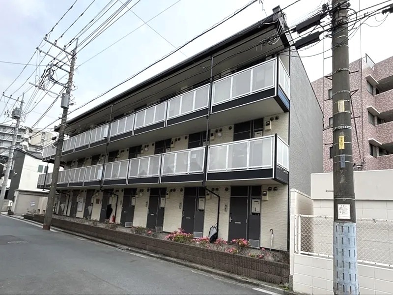 アピラ 外観