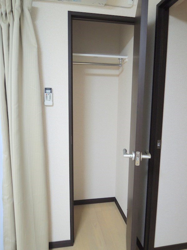 フィオーレ奥戸 収納