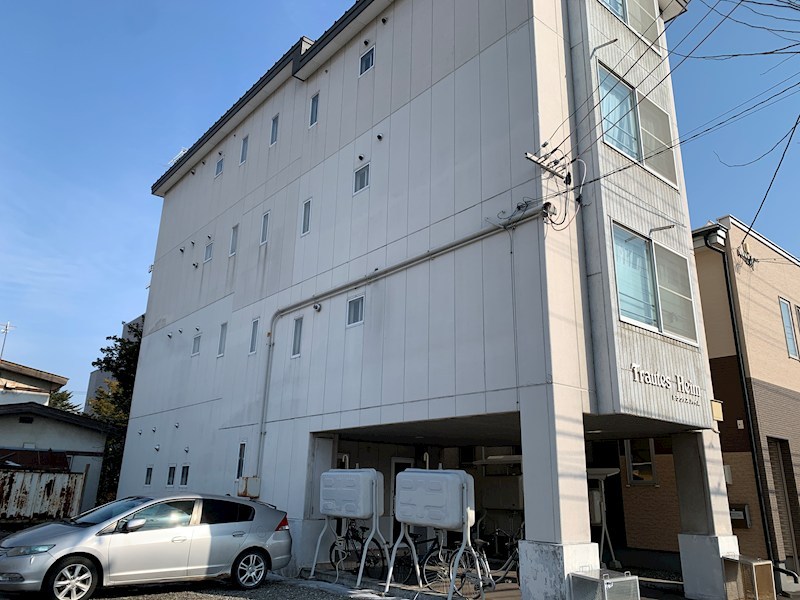 トラウテスハイム 外観