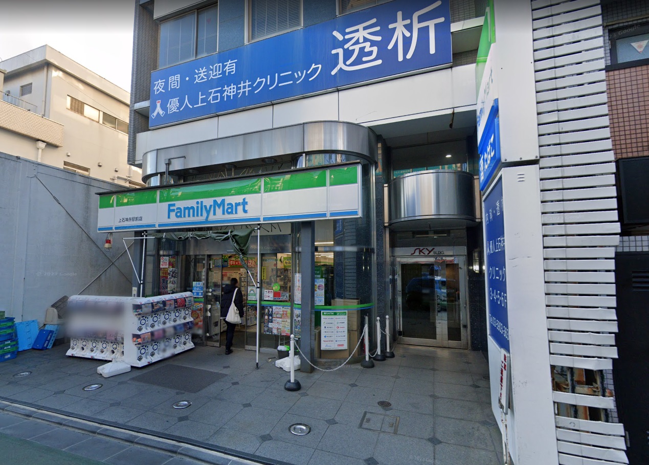 ＢＲＩＳＥ関町東 コンビニ