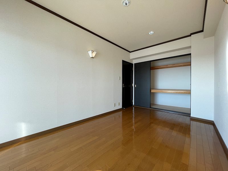ホワイトパレス 収納
