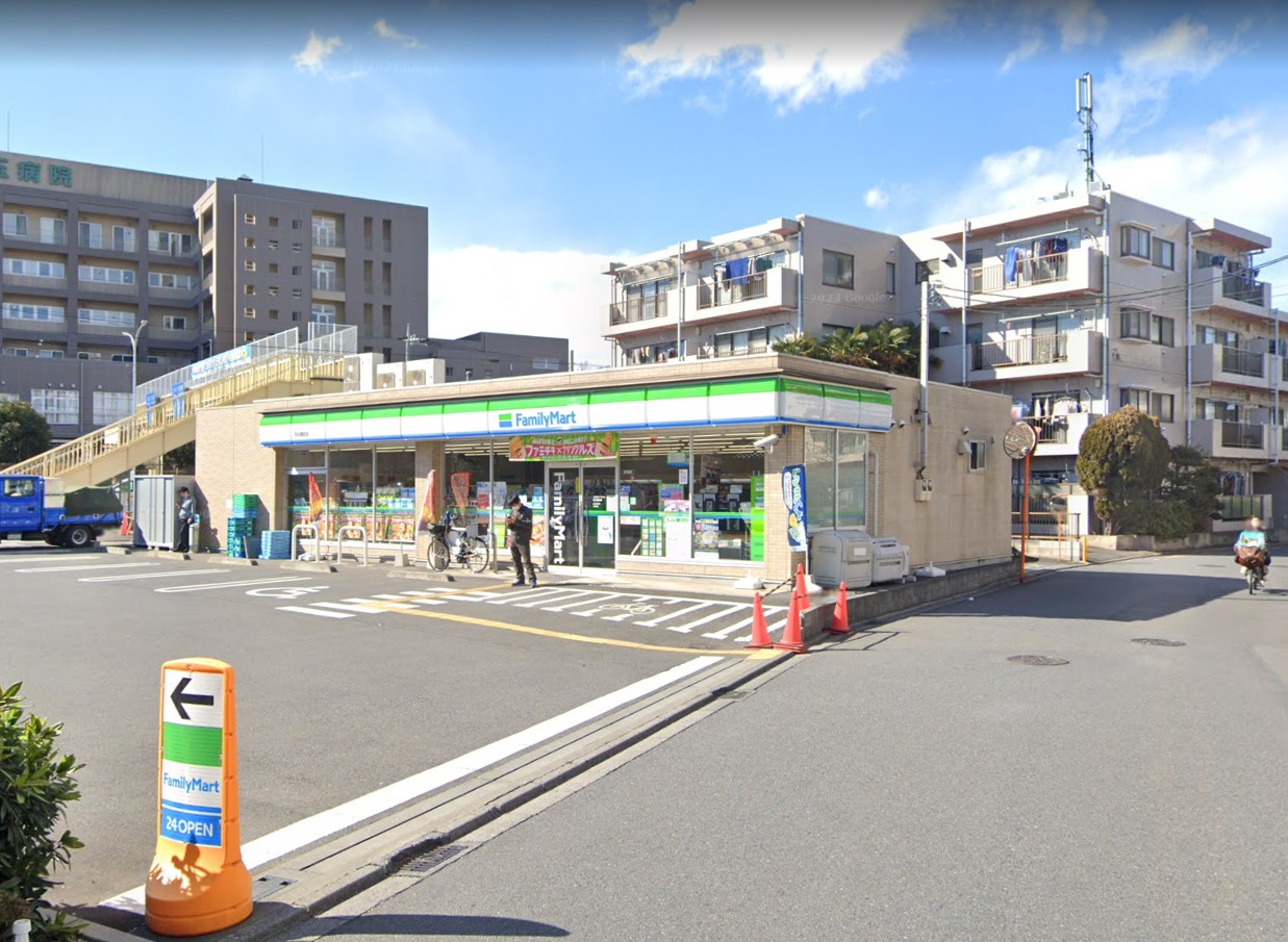 ソフィア コンビニ