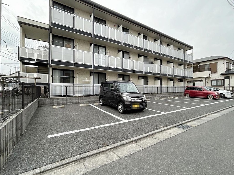 グリーンパイン松本 駐車場