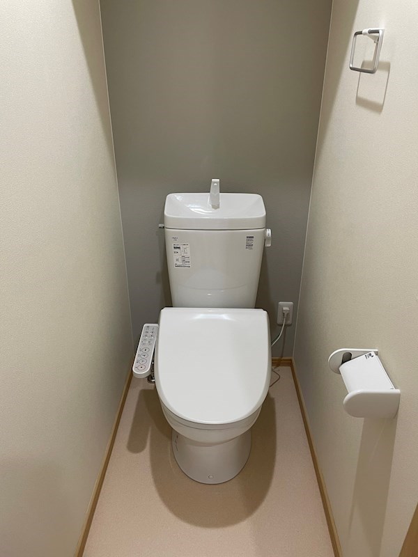 UPE トイレ