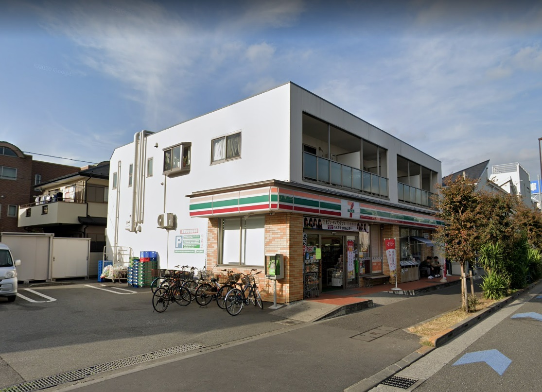 シャンテＢ コンビニ