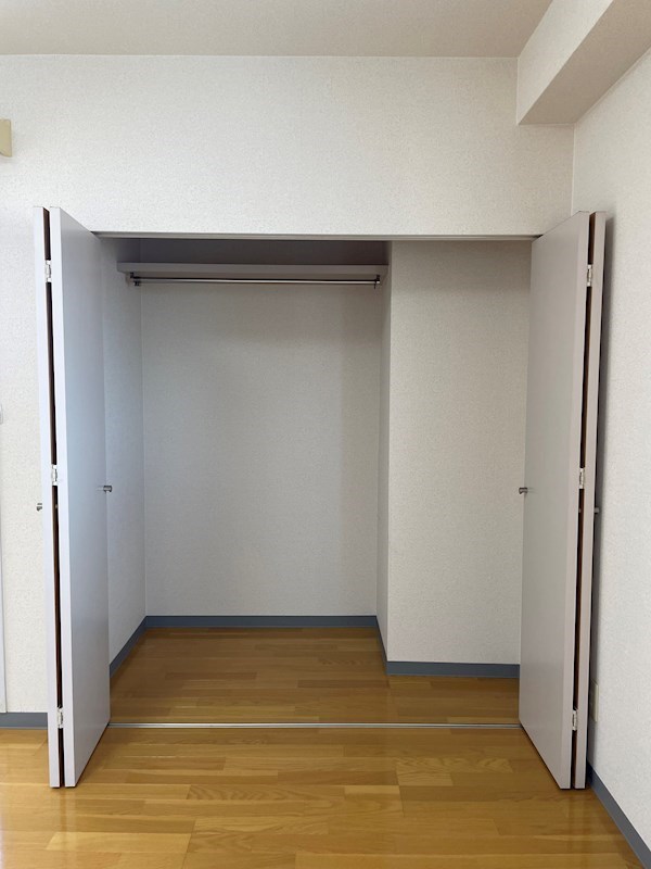 帯広16丁目ビル 収納