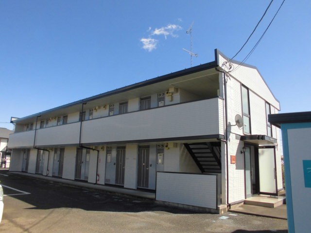 レオパレス深谷 102号室 外観
