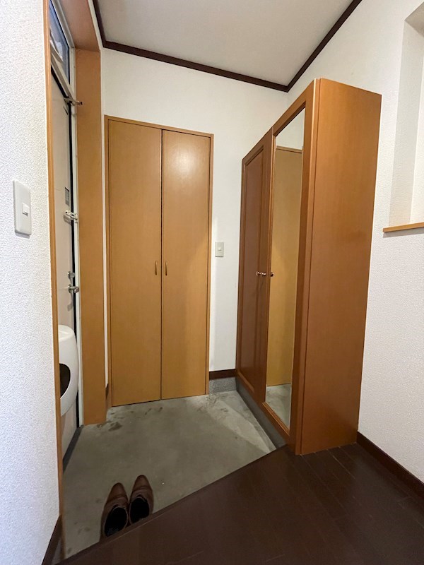TRM 玄関