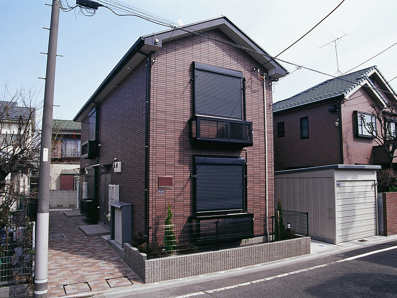 レオパレス琥珀館 外観写真