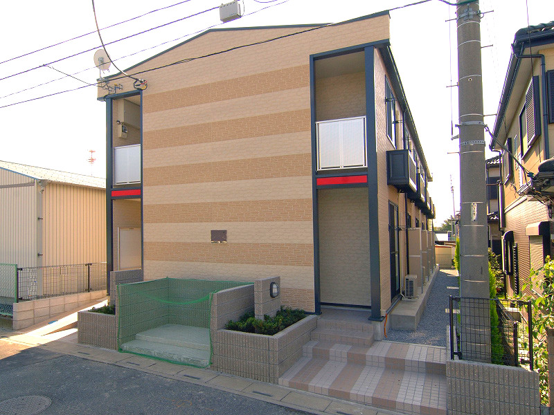 レオパレスロビン 202号室 外観