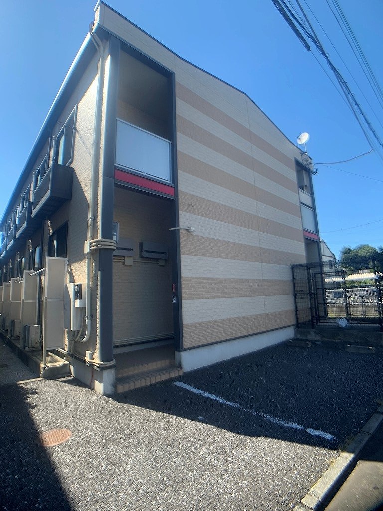 レオパレスクレール岸町 202号室 外観