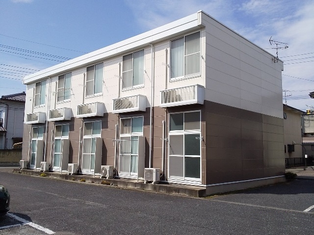 レオパレス司 205号室 外観