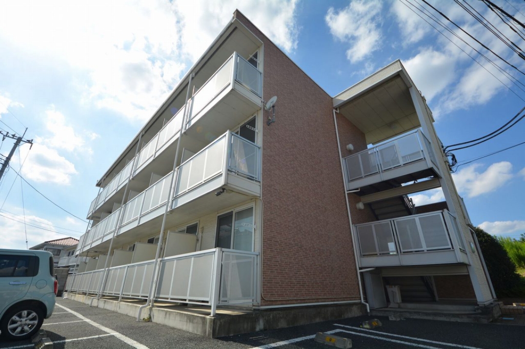 レオパレスルチェンテ 207号室 外観