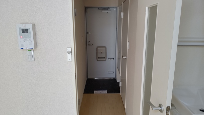 レオネクストプランドール 玄関