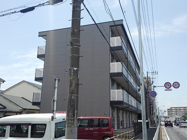 レオパレスエスポワール新宿町 306号室 外観