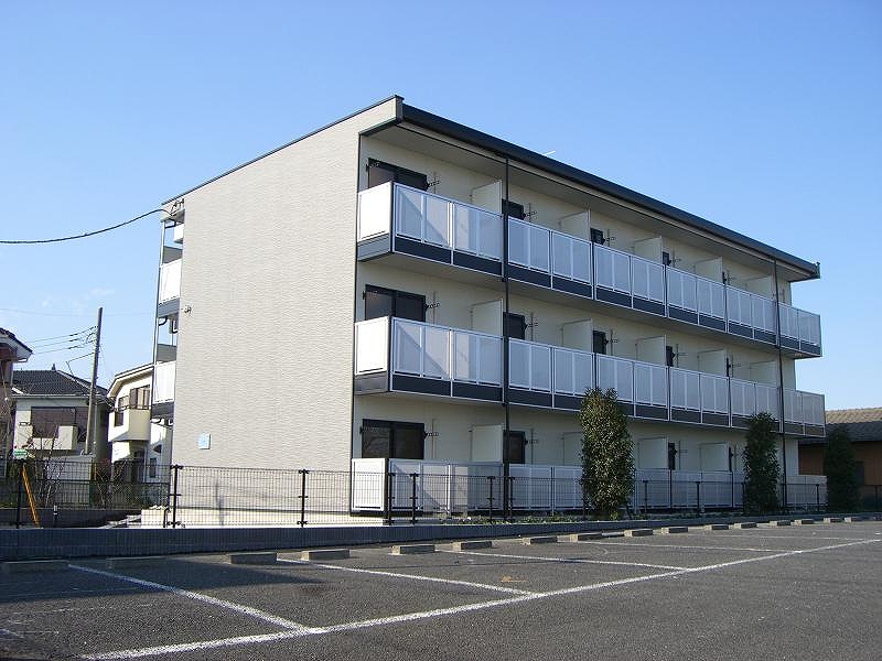 レオパレスシャルマン 205号室 外観