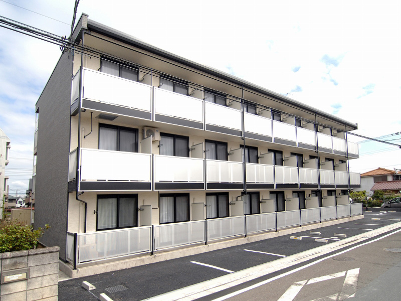 レオパレスエリュシオン 106号室 外観