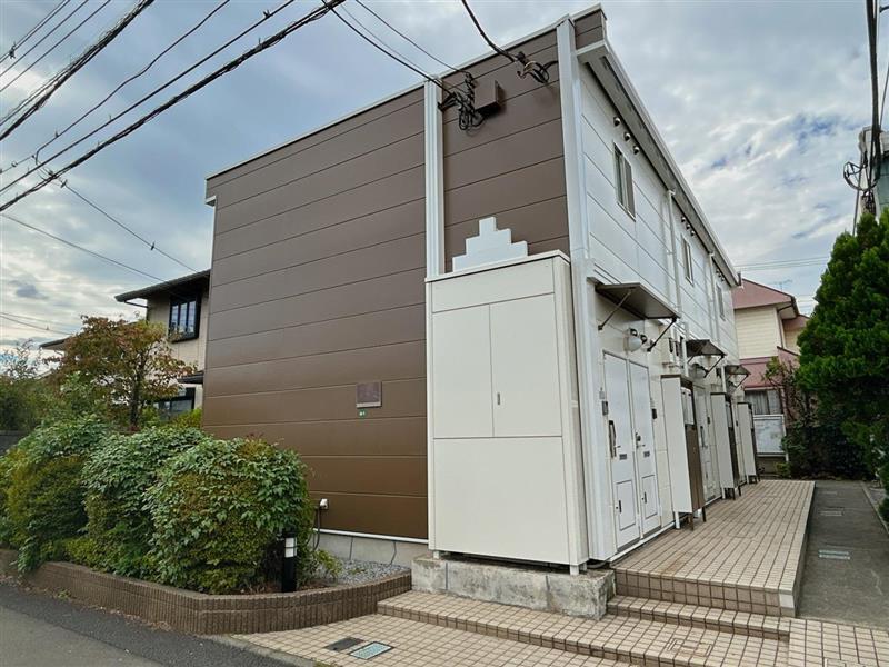 レオパレスリリオン 201号室 外観