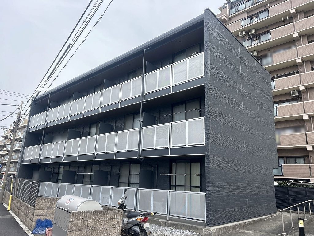 レオパレス綿新 305号室 外観