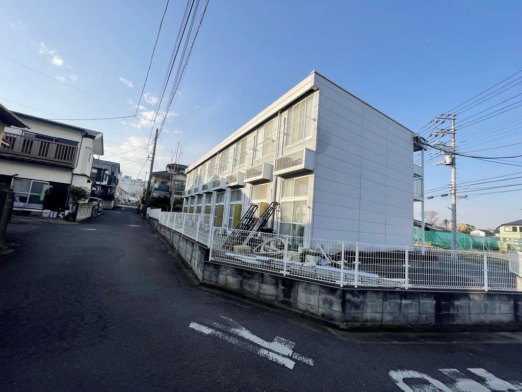 レオパレスホーステイル 103号室 外観