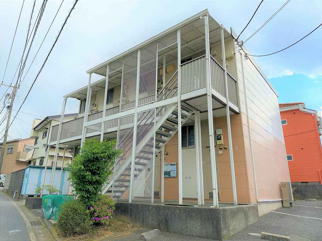 レオパレスべガ 204号室 外観