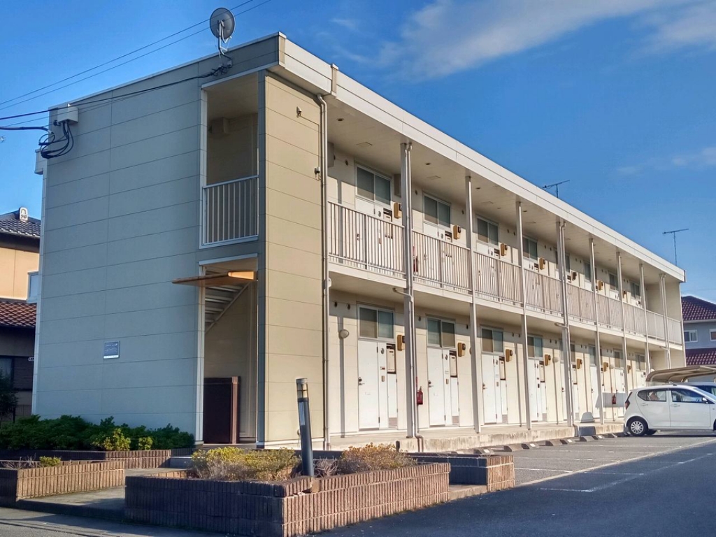 レオパレスファースト 202号室 外観