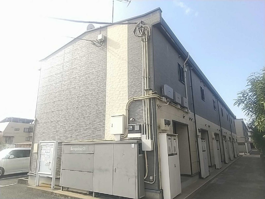 レオパレス山百合 その他外観1