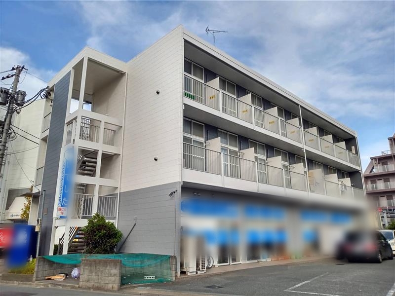 レオパレス上北台 205号室 外観