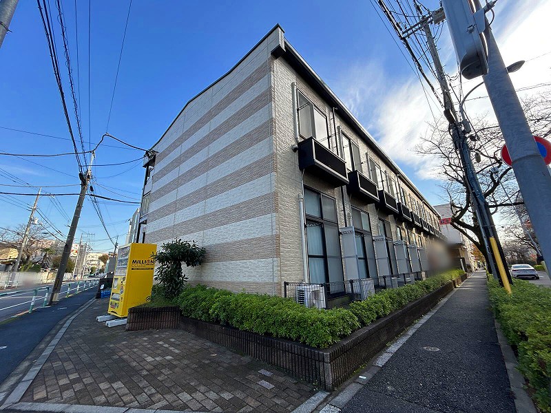 レオパレスソレーユ 204号室 外観