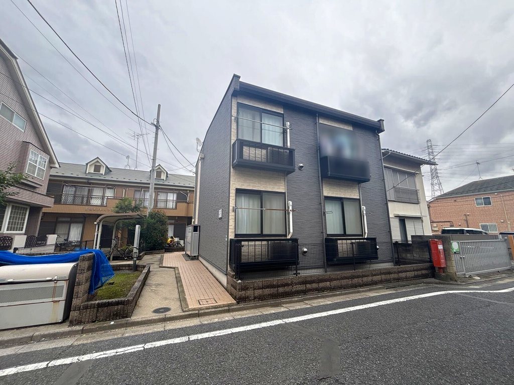 レオパレスプレミール 102号室 外観