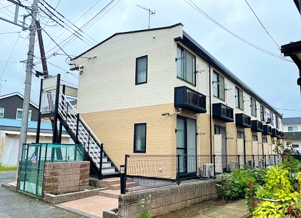 レオパレスフロンティア 204号室 外観