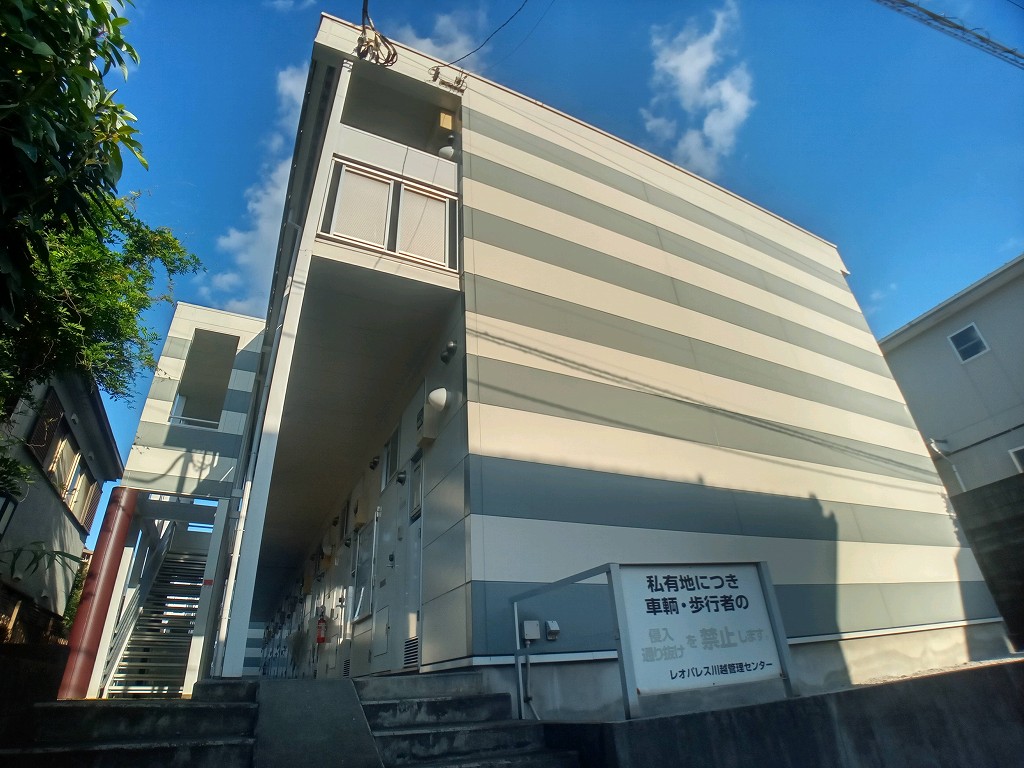 レオパレスプレーヌⅡ 205号室 外観