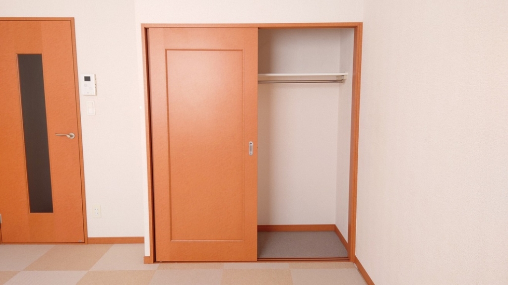 レオパレスけやき通りハイツ その他8